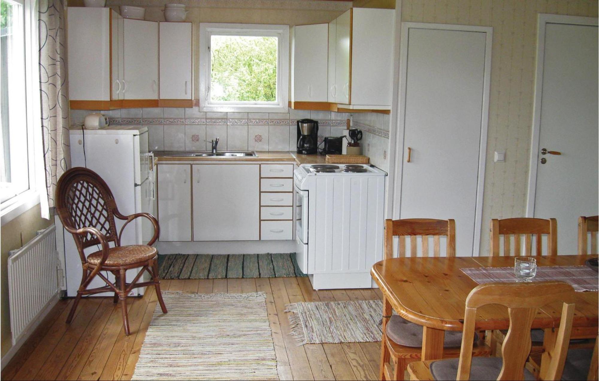 STUNNING HOME IN VISBY WITH KITCHEN ≡ Nyhamn, Швеция ≡ Lowest Booking Rates  For Stunning Home In Visby With Kitchen in Nyhamn, Отзывы